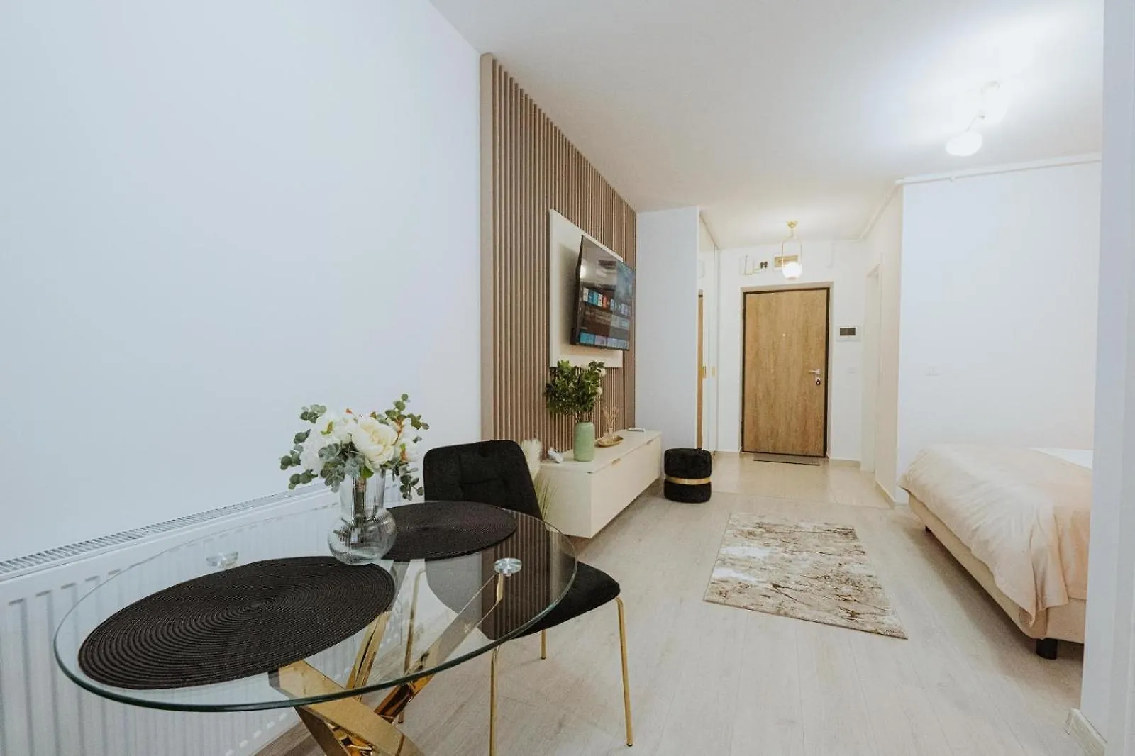 Mara Studio Hills Bucharest Apartment